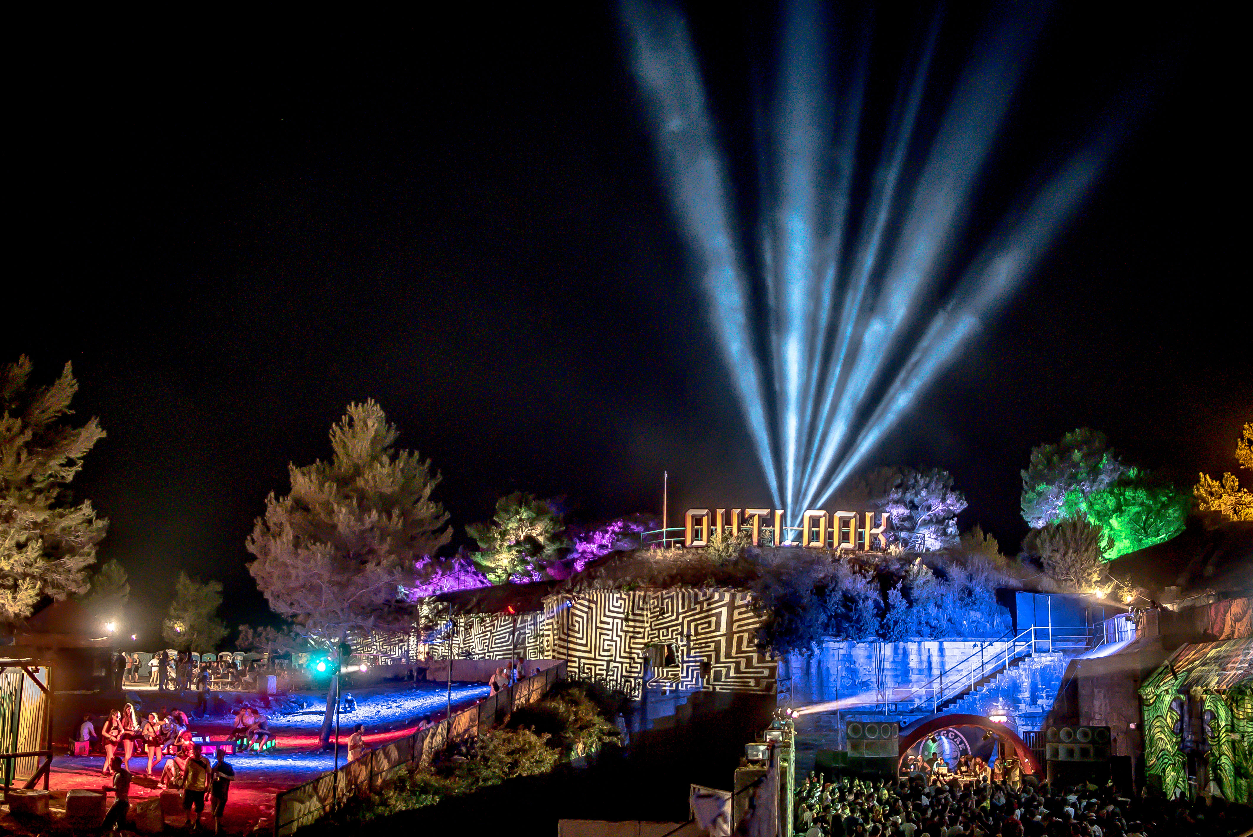 Avolites powers headline lighting and video at Outlook and Dimensions 